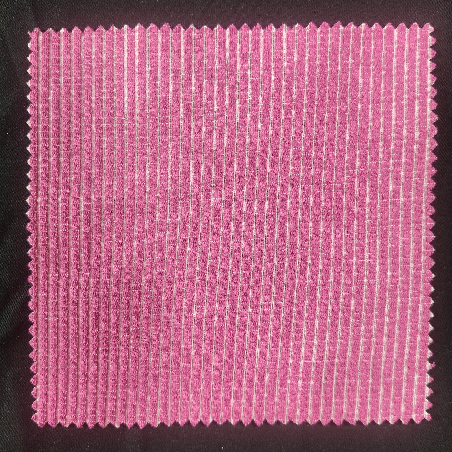 VERTICAL LINE RIB JACQUARD 235 GSM